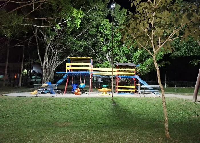 Seu lar na praia das Toninhas em